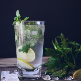 玻璃杯